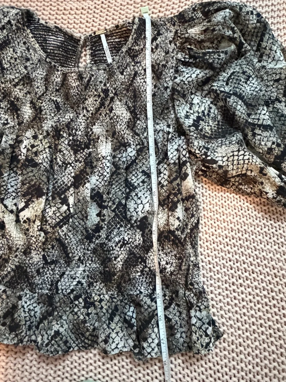 Free People | Snakeskin Puff Peplum Top | Size Small